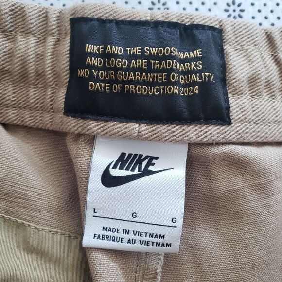 Nike Other - Nike Life Men's Size L Premium Twill Multi Pockets Cargo Pants Khaki HJ0643-297